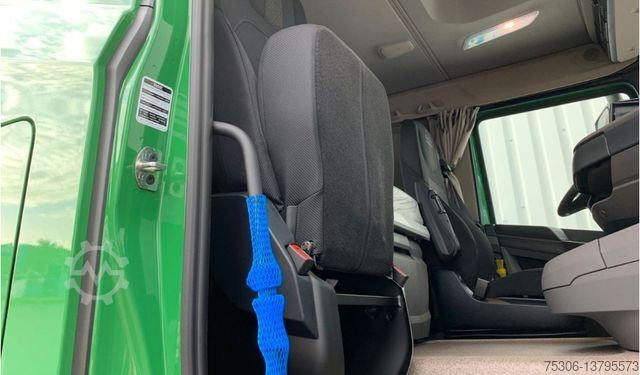 Sklápěcí vůz DAF FAT XFC 530 SL Meiller TRIGENIUS D 316