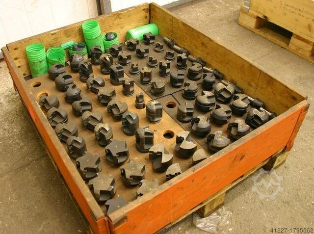 Uchwyty frezarskie 67 szt KM50 WIDAX-HEINLEIN KM50