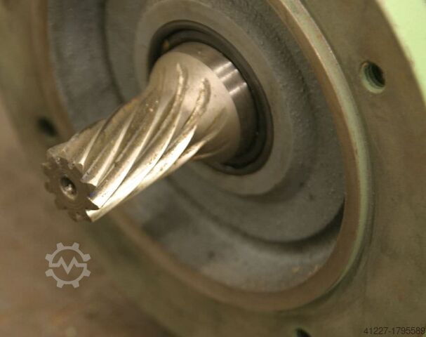 Electric motor 2.8 kW 1400 rpm HEW G59-100L40/TB-6