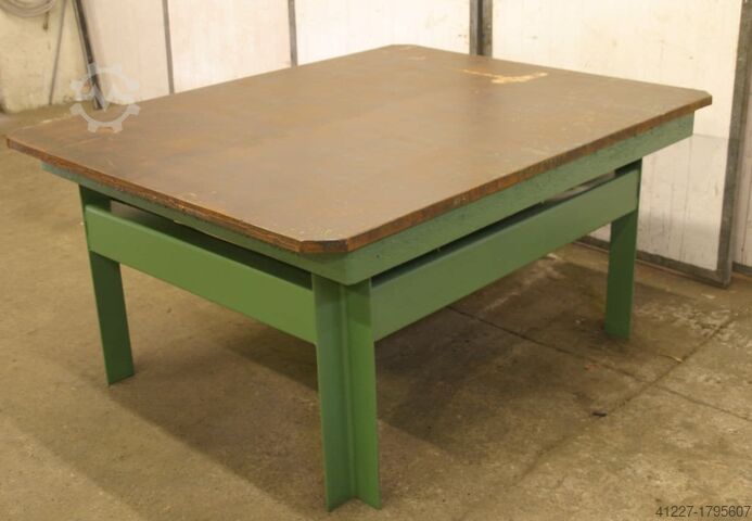 Clamping plate Stahl Abmessungen 1750/1400/H840 mm