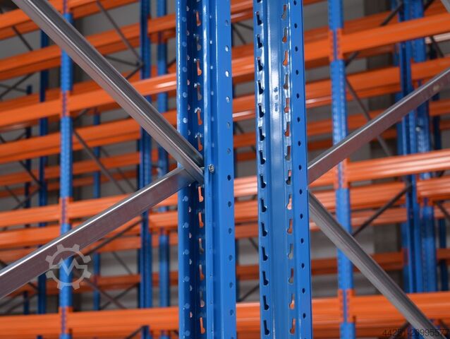 25 m palletstelling, 6 m hoog, 6 niveaus Stow Pal Rack