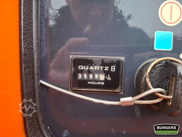 Αρθρωτή τηλεσκοπική πλατφόρμα εργασίας JLG 600AJ