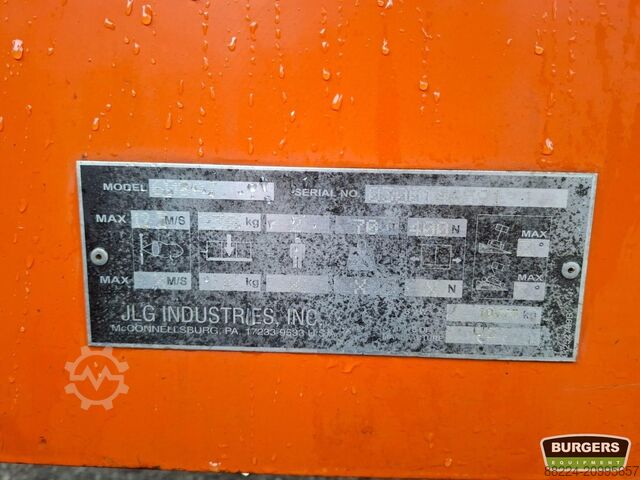 Αρθρωτή τηλεσκοπική πλατφόρμα εργασίας JLG 600AJ