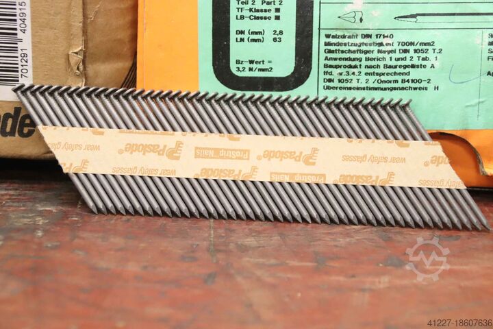 Stripspijkers 2 dozen Paslode 2,8 x 63 Smooth Bright
