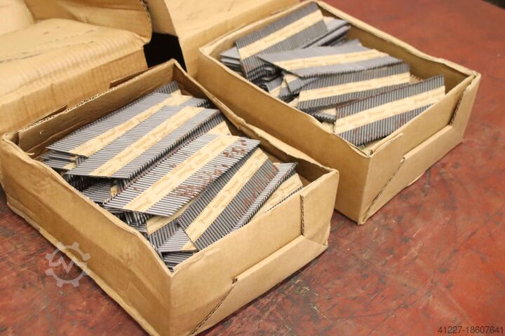Stripspijkers 2 dozen Paslode 2,8 x 70 Smooth Bright