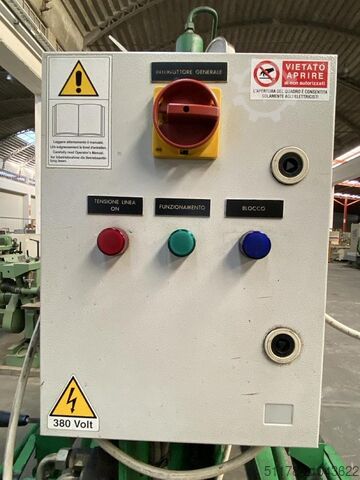 2000 M.A.C. SN-OL 1230x650-10T Biegepresse zur Holzbearbeitung. M.A.C. SN-OL 1230x650-10T