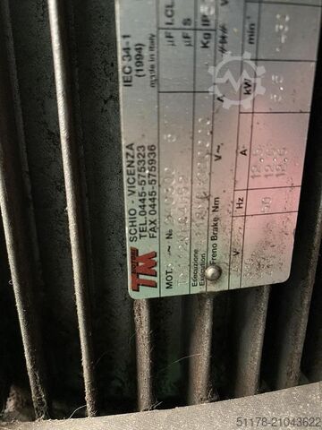 2000 M.A.C. SN-OL 1230x650-10T Biegepresse zur Holzbearbeitung. M.A.C. SN-OL 1230x650-10T