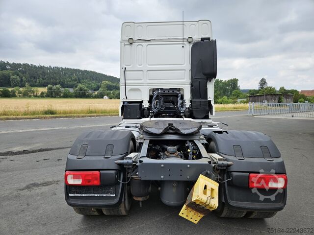 Tractor estándar DAF XF 480 FT