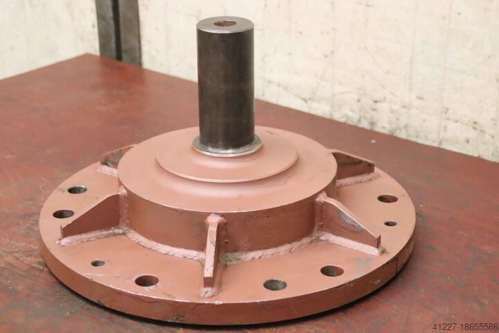 Steekas tandwiel steekas voor kraanchassis Konecranes Welle Ø 70 x 150 mm