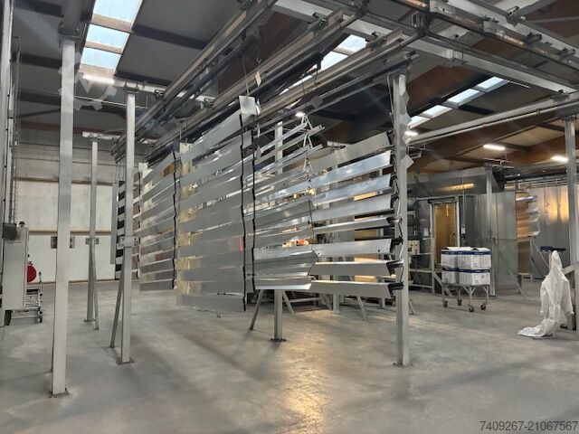 Complete powder coating line 7.2 m BEWAP MACHINE A LAQUER DE TYPE MACRO 6