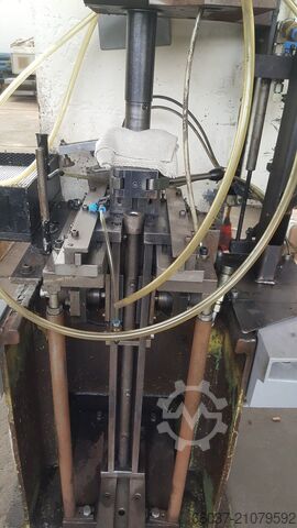 Hydraulische pers VEB Wema Zeulenroda PYE 10 S1