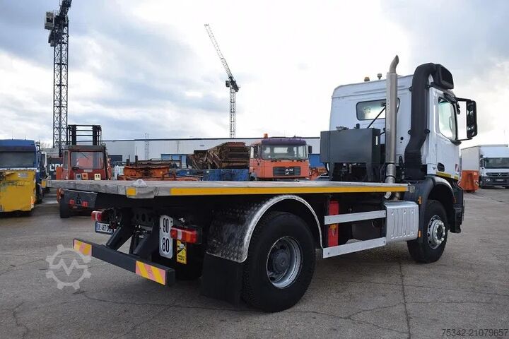 Laadplatform Mercedes-Benz Arocs 1836