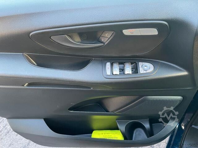 Minibus Mercedes-Benz Vito 116 CDI Tourer 2xKlima Kamera LED