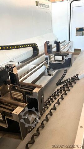 4-assige CNC verticale bewerkingscentrum Fom Industrie DALI 40