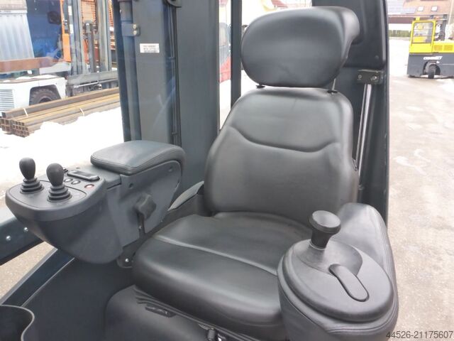 Reach truck Linde R14X