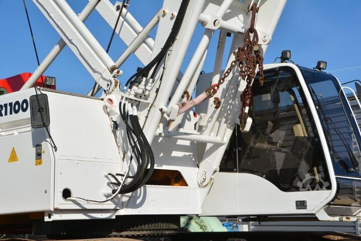 Mobile crane Liebherr LR 1100