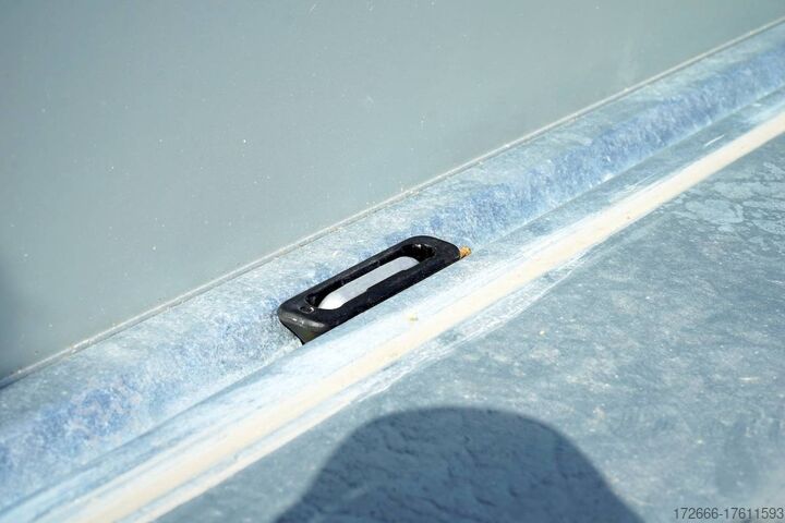 Kipper Humbaur HUK 303117 I E-PUMPE 314X175X30CM 3000KG