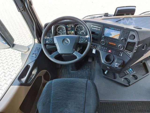 Standard SZM MERCEDES-BENZ Actros 1840 LS StreamSpace-Retarder-Standklima-