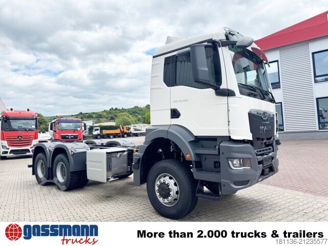 Special purpose truck MAN TGS 33.480 6x6 BB CH, Hohe Bauart, Stahlmulde ca.