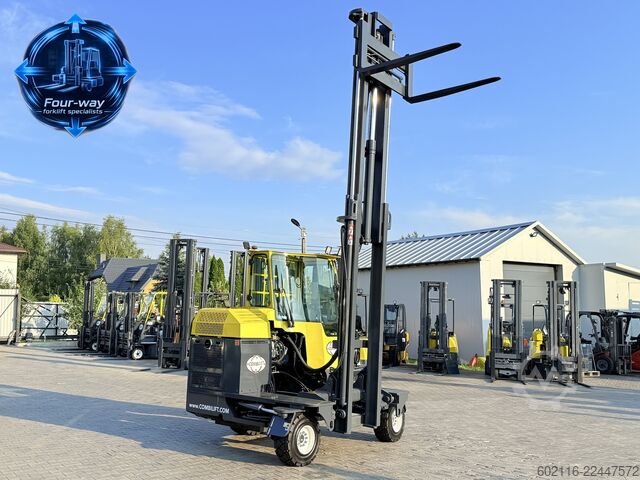 Carrello elevatore a 4 direzioni Combilift C3000XL GAS DUPLEX 4550 FORK POSITIONER