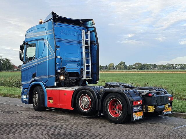 Standardni SZM SCANIA R500 6X2/4 RET. LED