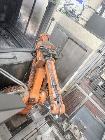 Robot cell ABB S4C + M 2000