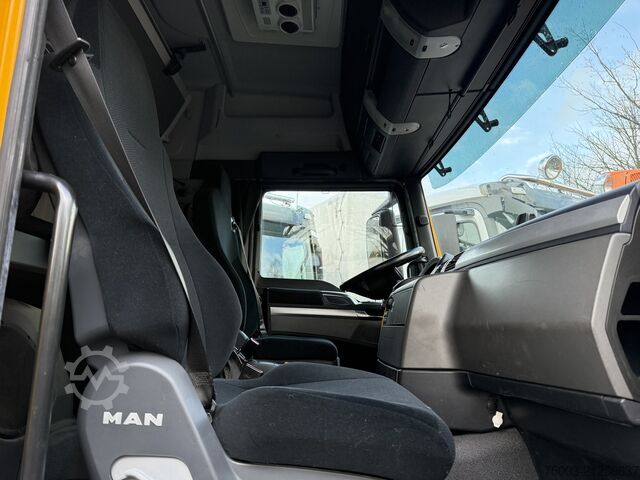 Standard nyergesvontató MAN TGS 18.420 4X4H BLS