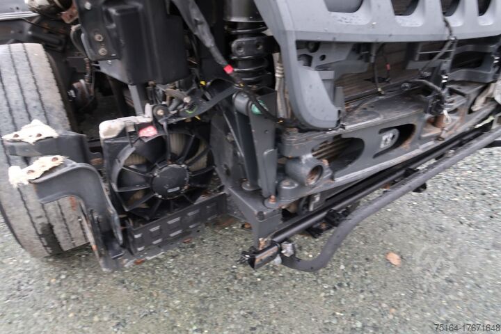 Ciężarówka wywrotka Mercedes-Benz 3245 8x4 Unfall