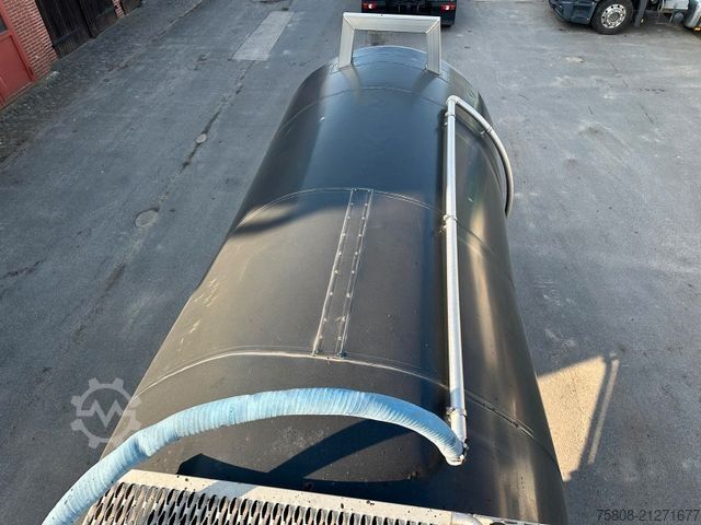 Ημιρυμουλκούμενο βυτιοφόρο Magyar MAGYAR