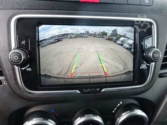 Hög tak skåpbil IVECO Daily Kasten 55S 18HA8 V WX 4x4