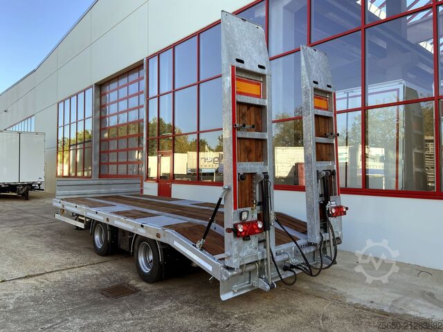 Low loader trailer Möslein TT21-6,5 hydr  21 t Tandemtieflader, hydr. Rampen, NEU
