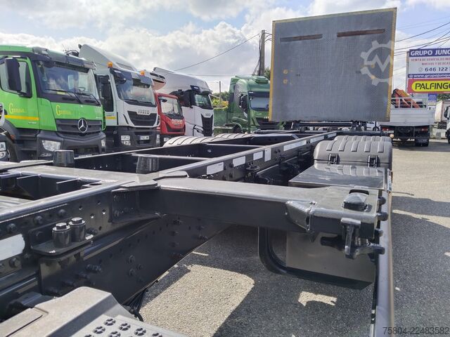 Vrachtwagenchassis SCANIA P 500