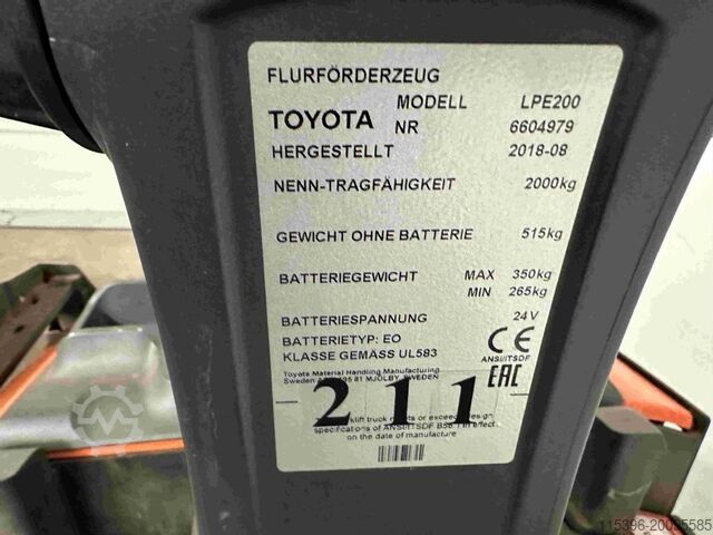 Electric Pallet Truck Toyota LPE 200