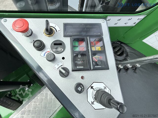 Négyirányú targoncát Combilift C8000 / GAS / DUPLEXX 4700 / FREE LIFT