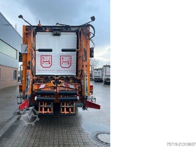 Müllwagen Mercedes-Benz 2629 6x2 Econic Faun Vario 520