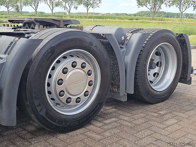 Standard-SZM SCANIA R500 6x2/4 LB MEGA RET