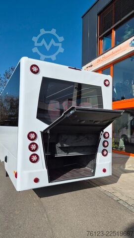 Minibus MERCEDES-BENZ 30 Sitzer Schul- Transferbus 519 Vorlauffahrzeug
