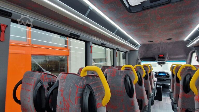 Minibus MERCEDES-BENZ 30 Sitzer Schul- Transferbus 519 Vorlauffahrzeug