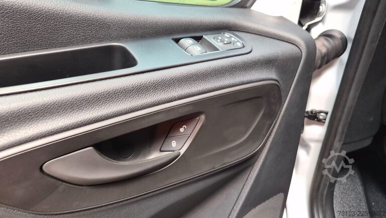 Minibus MERCEDES-BENZ 311 Sprinter 9 Sitzer auf Wunsch VIP Sitze