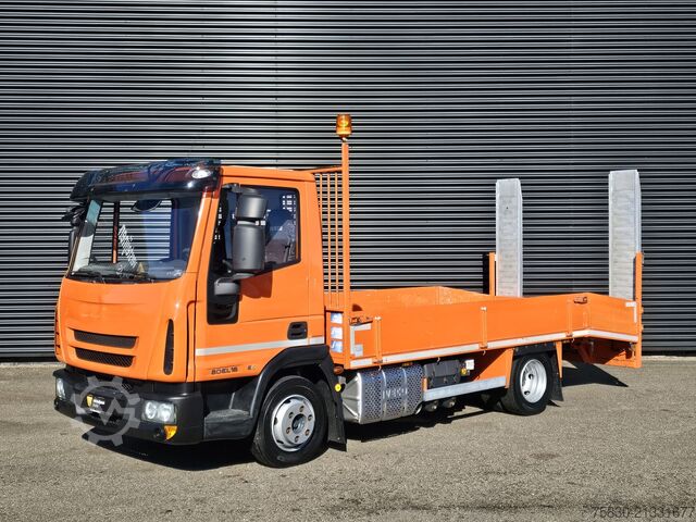 Bergingsvoertuig Iveco 8-160L OPRIJ / MACHINE TRANSPORT
