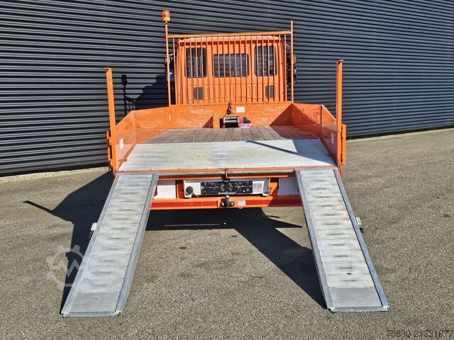 Bergingsvoertuig Iveco 8-160L OPRIJ / MACHINE TRANSPORT