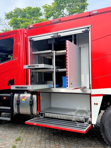 GTLF9500 autospecială de pompieri cu cisternă mare SCANIA P450 XT 6x6 Allrad