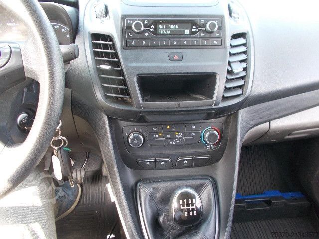 Dobozos furgon Ford TRANSIT