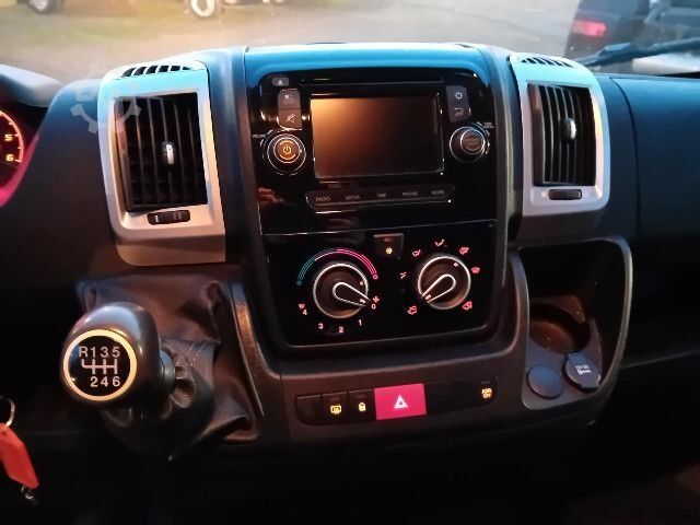 Bestelwagen Fiat DUCATO 9 POSTI