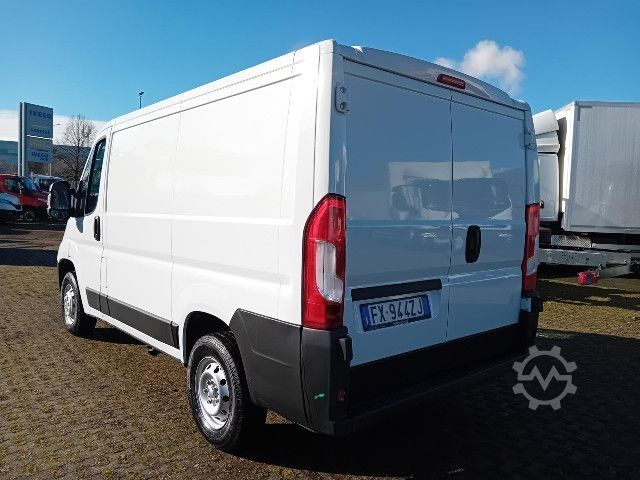 Furgoneta Fiat DUCATO L1H1
