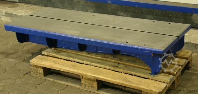 Spændeplade med T slids unbekannt 620/1560/H260 mm