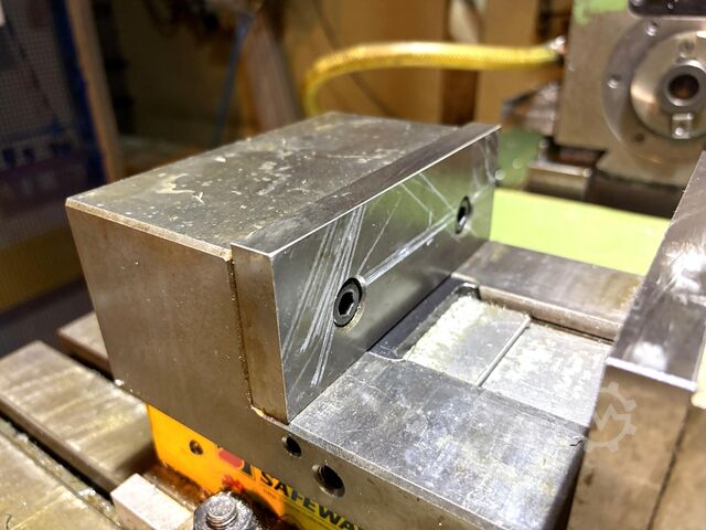 Hydraulický strojní svěrák SAFEWAY CHV-160V