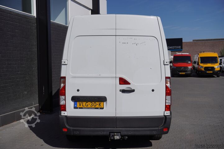 Furgon blaszak Renault Master 2.3 dCi 135PK L2H2 EURO 6 - Airco - Navi...