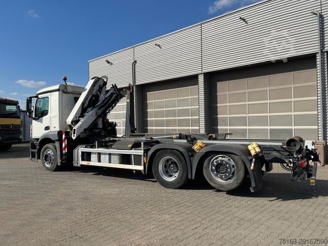 Abrollkipper MERCEDES-BENZ Antos 2543 L 6x2 Abrollkipper mit Kran Funk+Grei