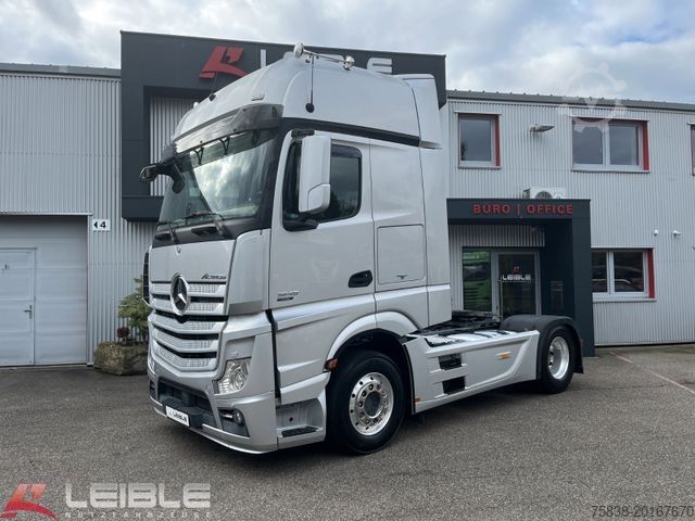 Standardni tegljač MERCEDES-BENZ Actros 1845*Giga Space*Luft*Fahrschule*260 TKM*